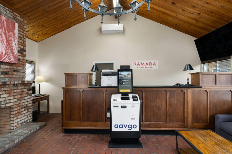 Ramada Bayside Inn & Suites Eureka