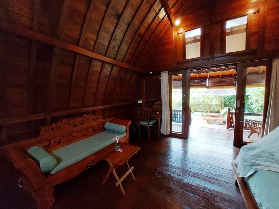 Shivananda Antique Villas by EPS