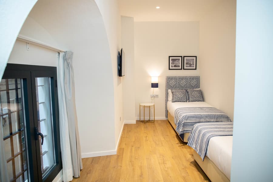 nQn Aparts & Suites Sevilla