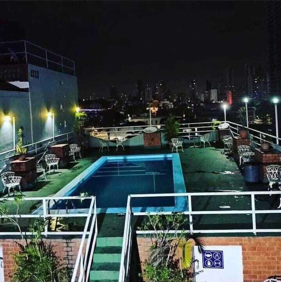 Hotel Dos Mares