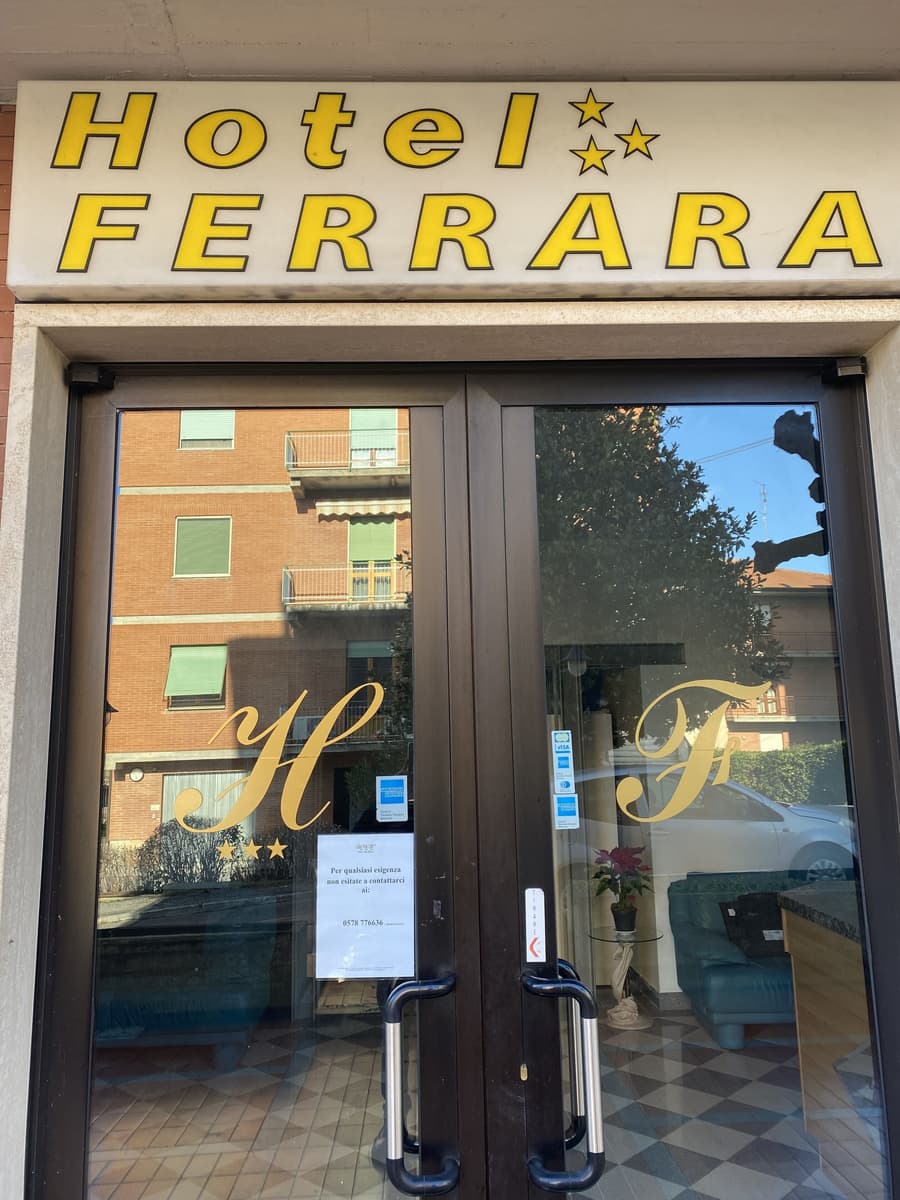 Hotel Ferrara