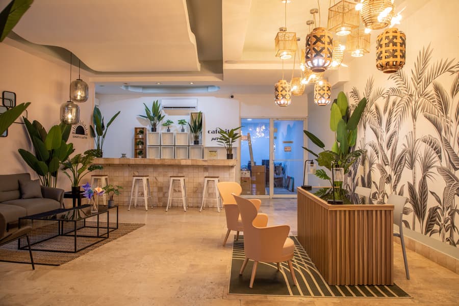 MARINN Tropical Vibes Hotel