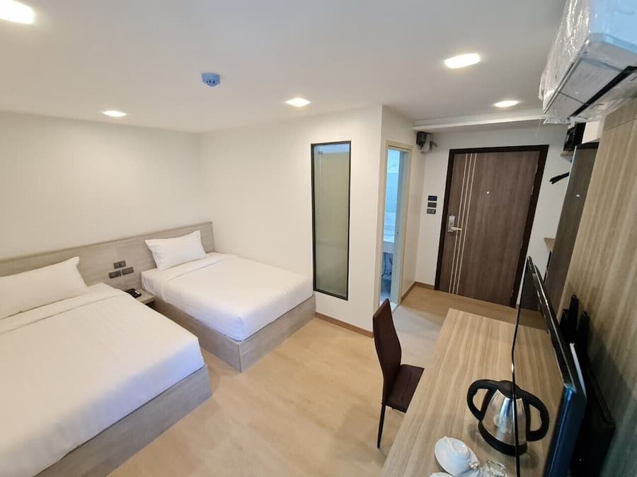Thana Wisut Hotel
