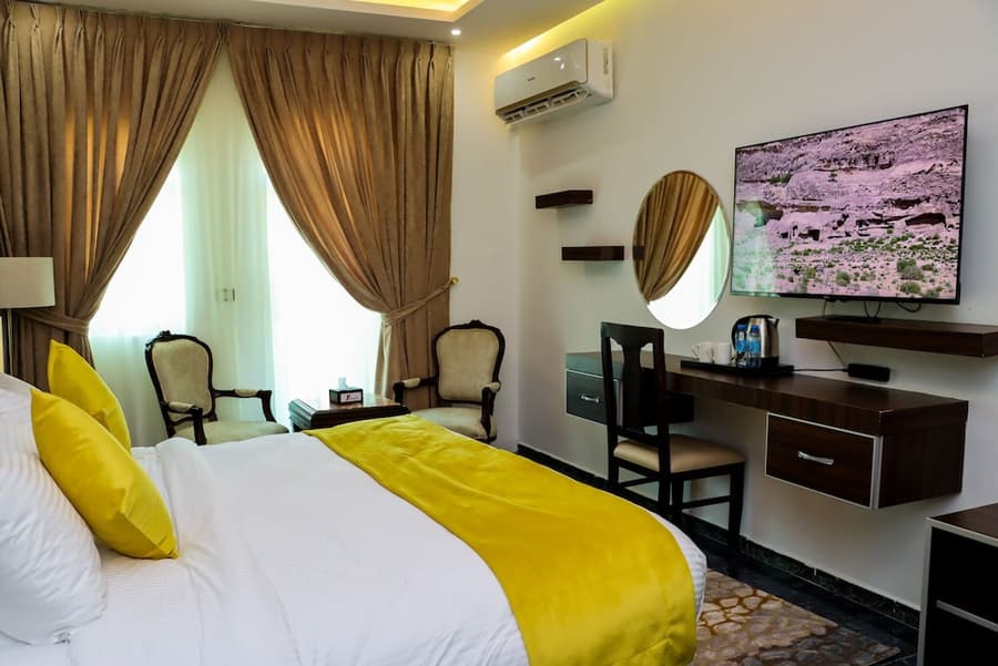 The RN Hotels