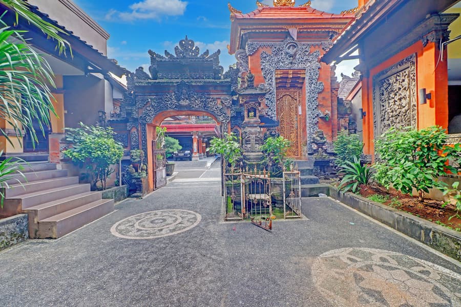 Collection O Bali near Terminal Ubung formerly Batukaru Garden Hotel