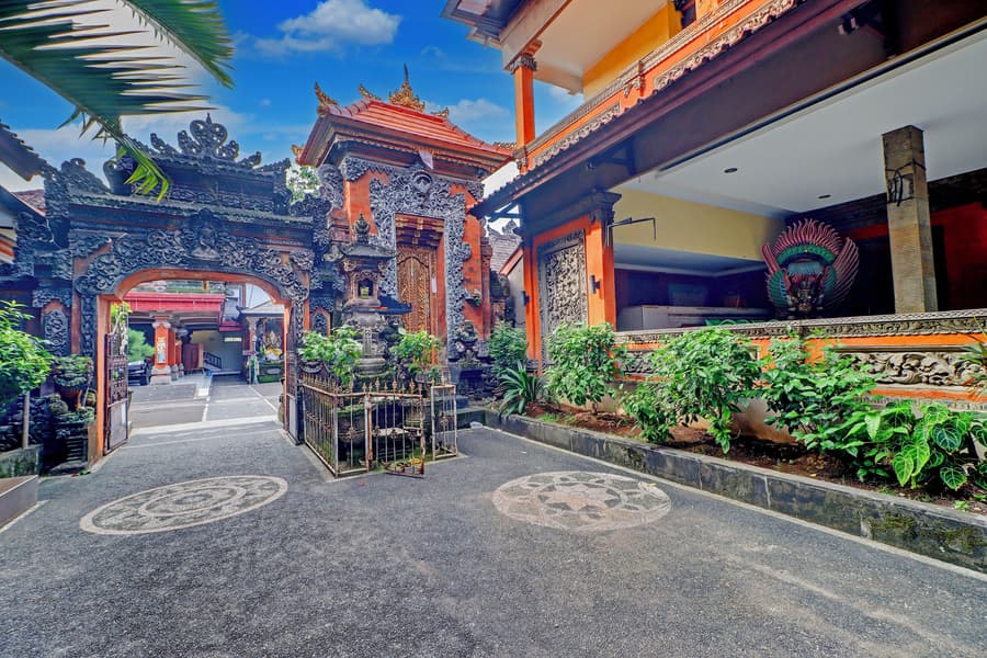 Collection O Bali near Terminal Ubung formerly Batukaru Garden Hotel