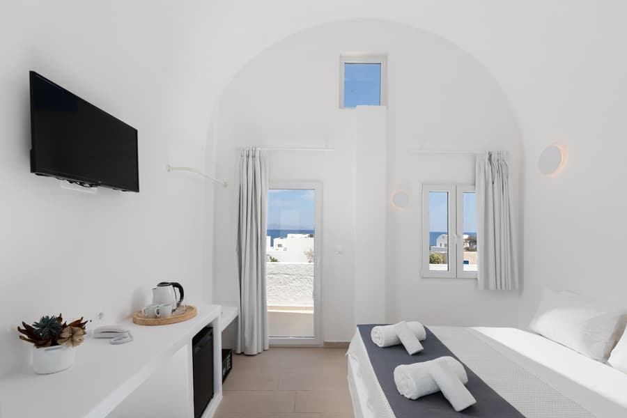 Voca Hotel & Suites