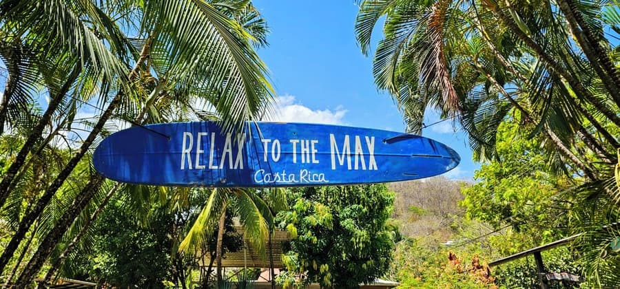Don Jons Lodge -Surf & Yoga