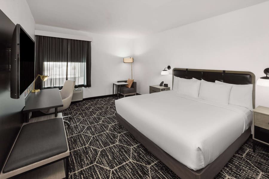 La Quinta Inn & Suites by Wyndham Austin Parmer/Tech Ridge