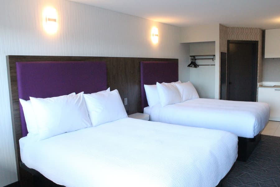 Coast Courtenay Hotel