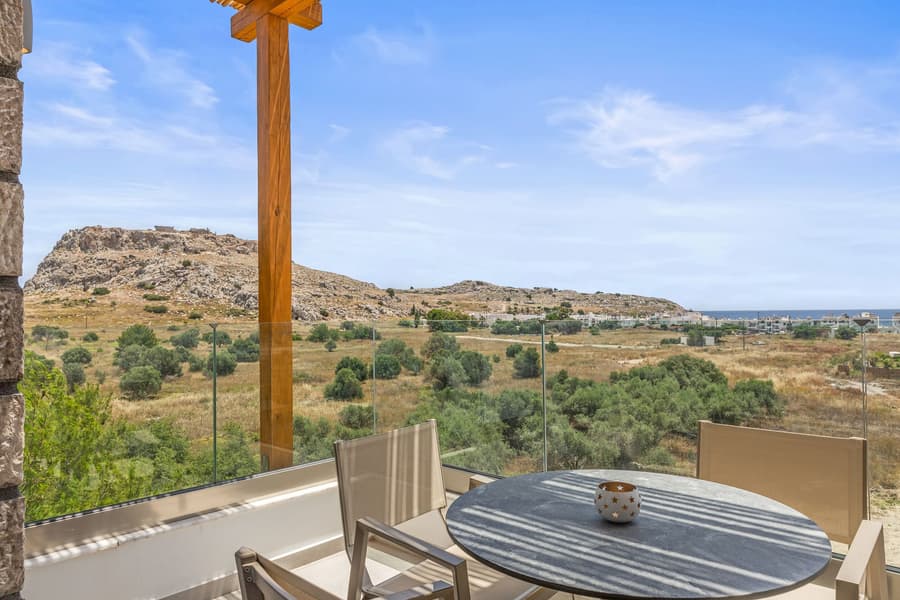 Kouros Stone Suites