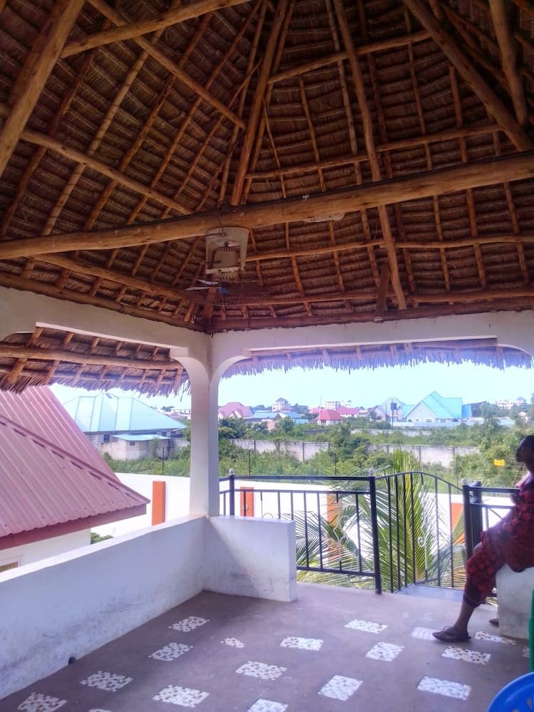 Karibu House Nungwi