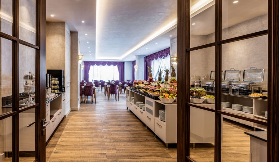 Carina Gold Hotel and Restaurant