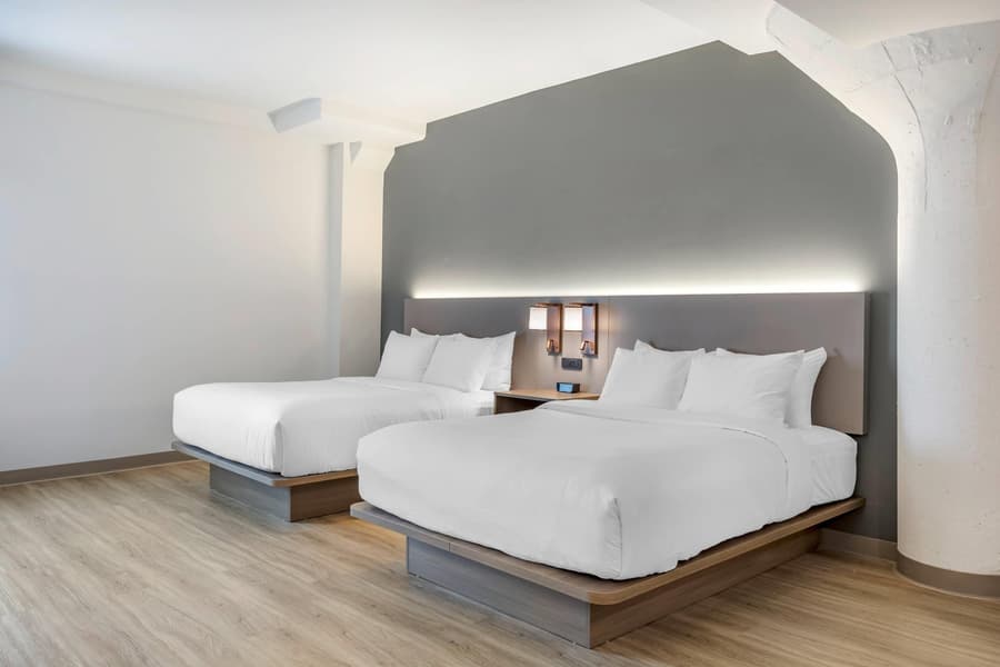Four Points by Sheraton Newark Airport