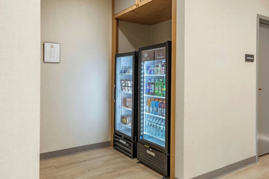 Four Points by Sheraton Newark Airport