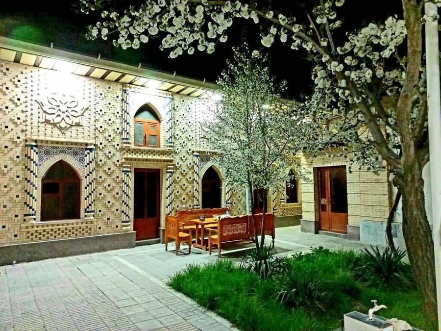 Colibri Traditional Hotel