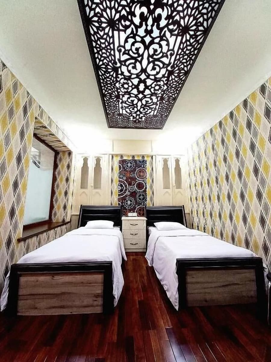 Colibri Traditional Hotel