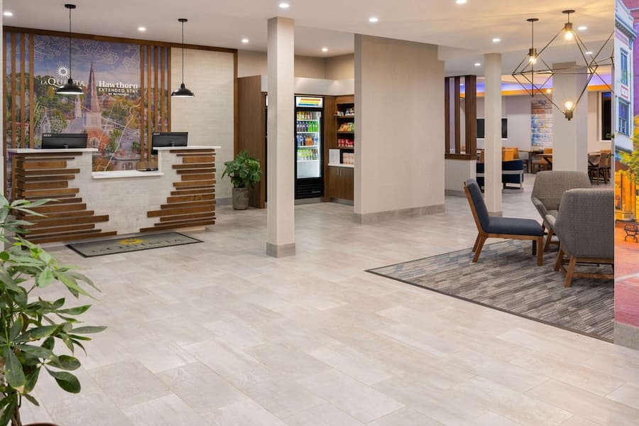 Hawthorn Extended Stay by Wyndham Williston/Burlington