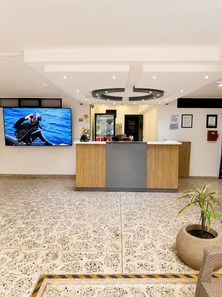 Hotel Ofix - Laureles