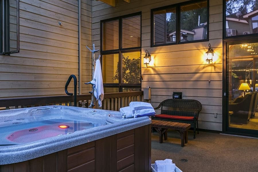 Mountain House Lodge