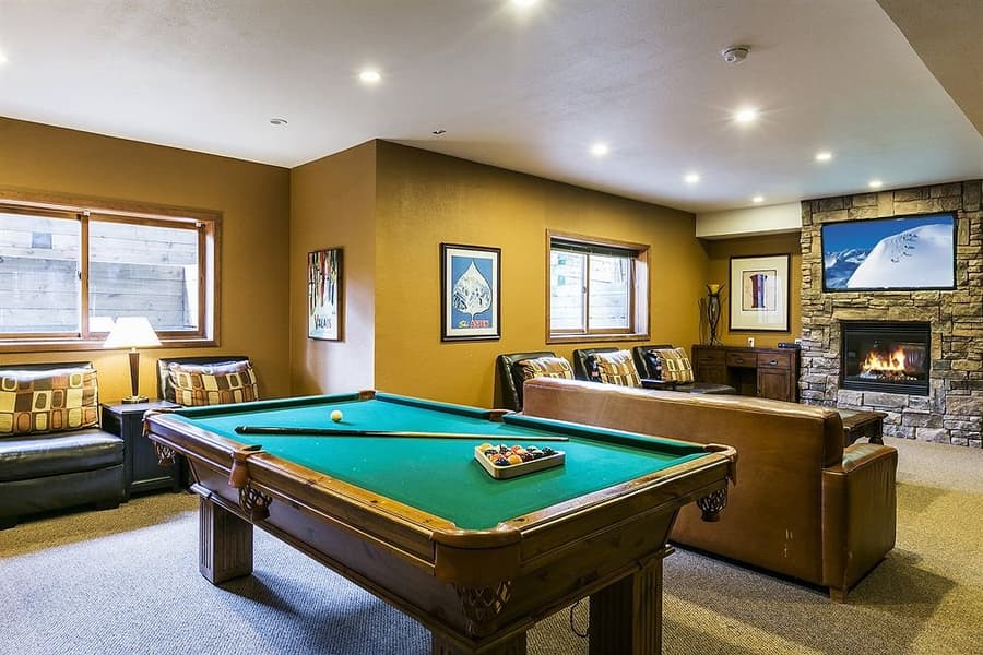 Mountain House Lodge