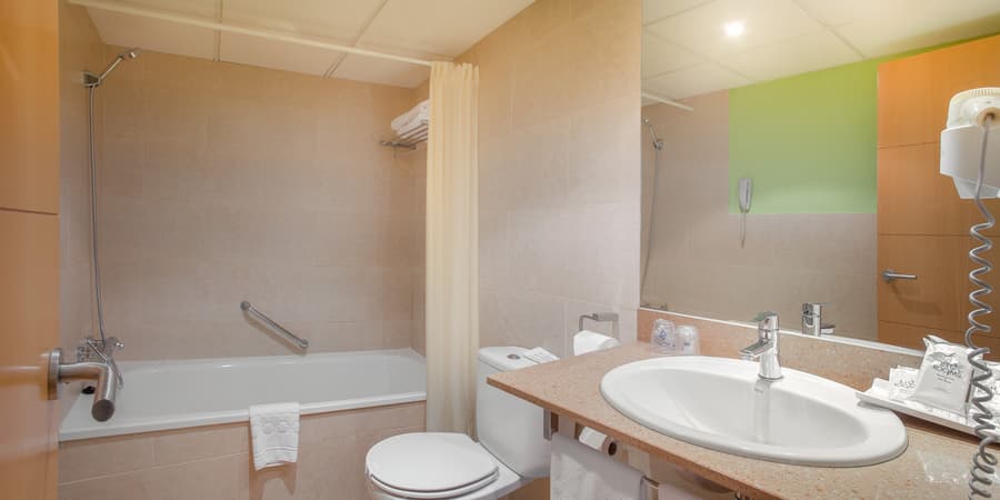 RH Casablanca Suites