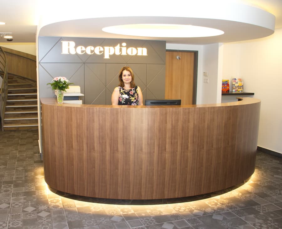 City Hotel Ring