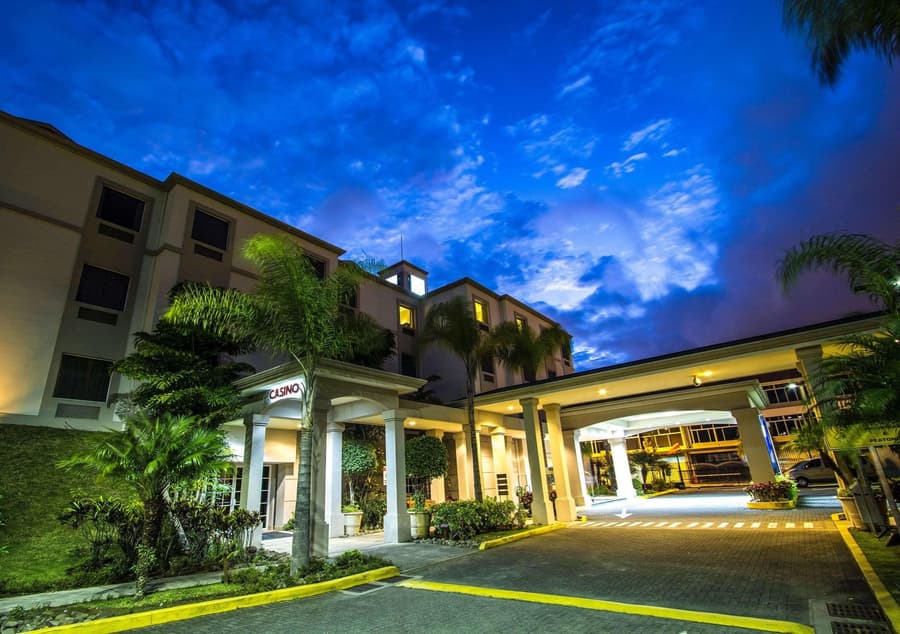 Sleep Inn Paseo Las Damas