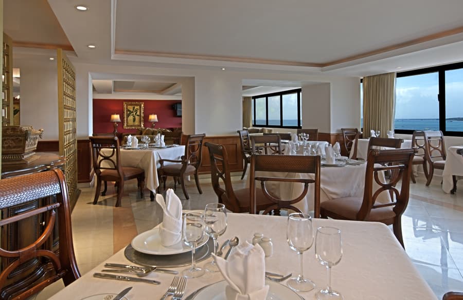 Barcelo Aruba