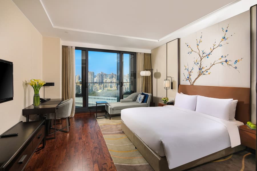 LJZ Supreme Tower Hotel