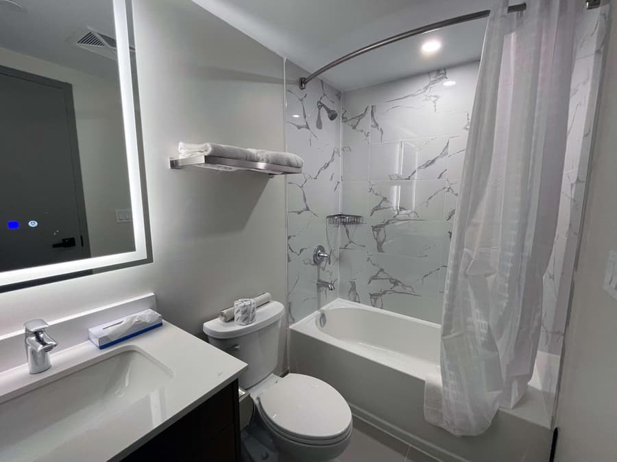 Skye Hotel