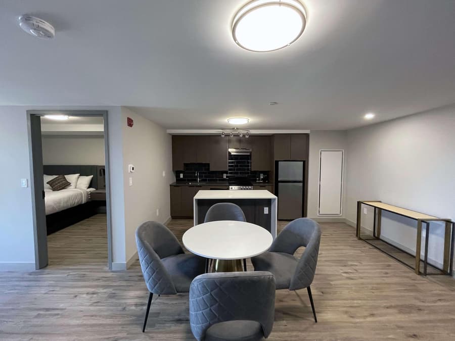 Skye Hotel