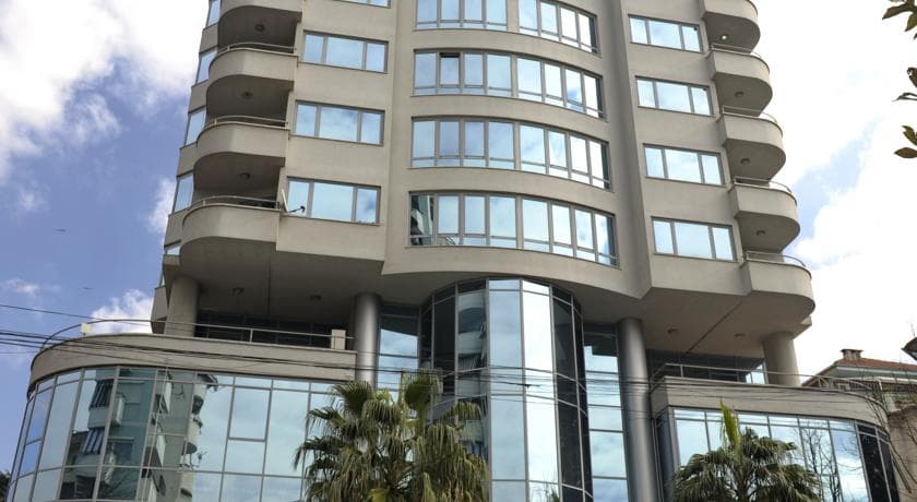 Sky Tower Hotel