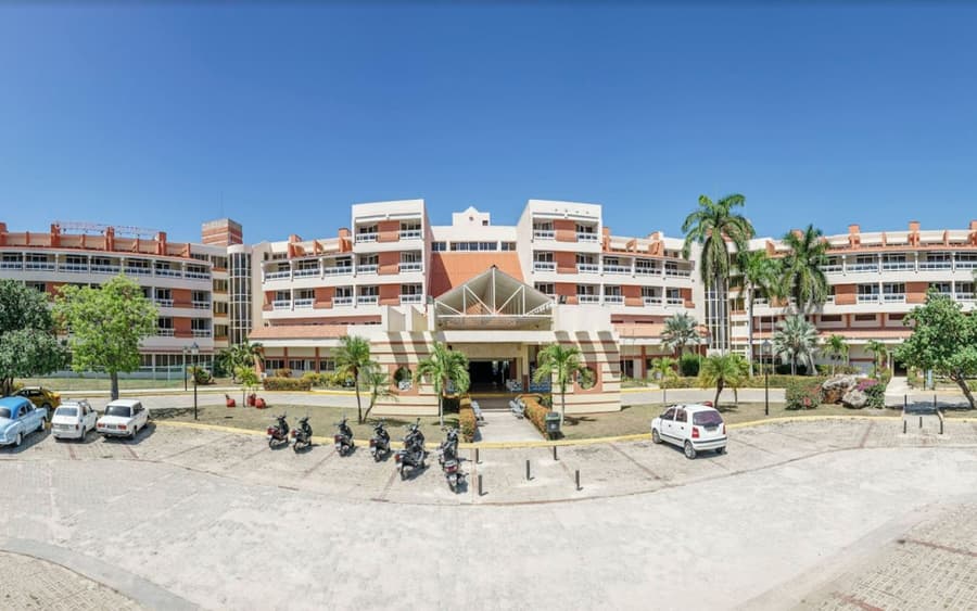 Occidental Arenas Blancas