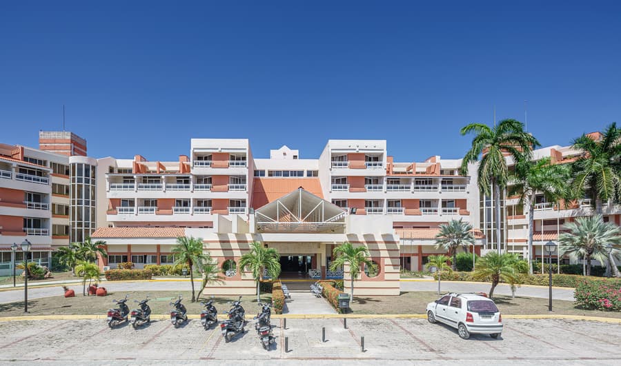 Occidental Arenas Blancas