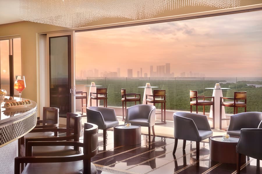 The Mangroves Abu Dhabi, LXR Hotels & Resorts