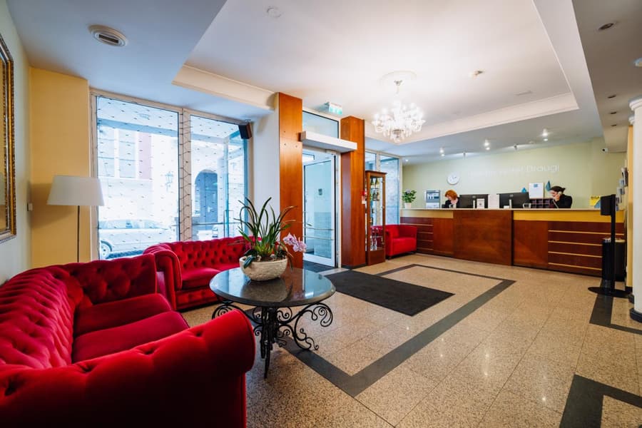 Hestia Hotel Radi un Draugi