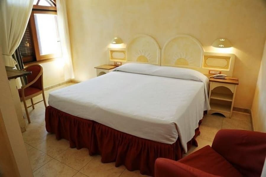 Club Esse Posada Beach Resort