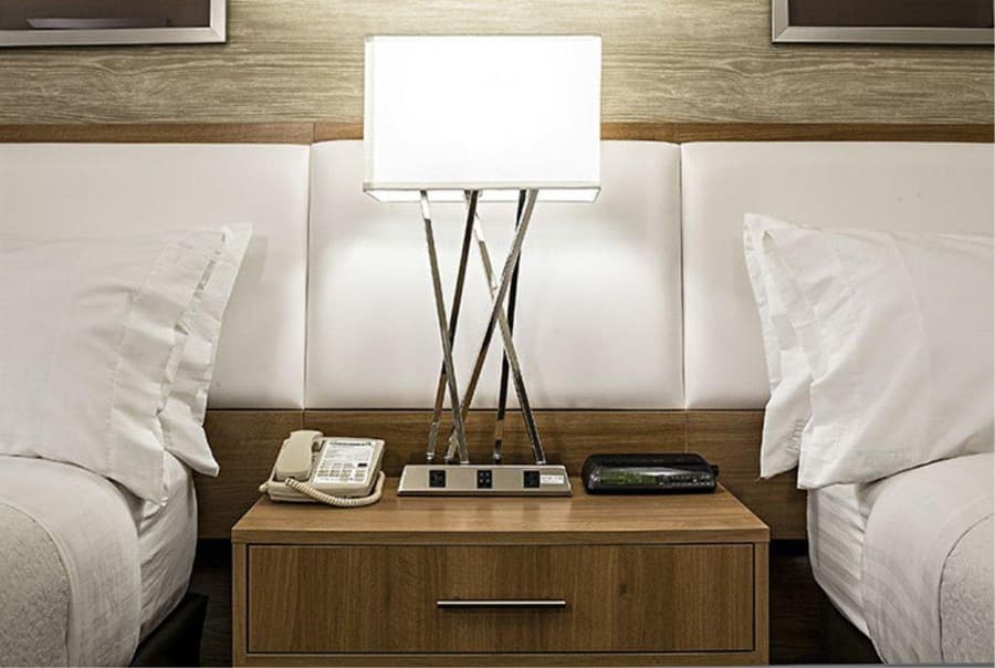 Iris Hotel-Cape Cod- Falmouth