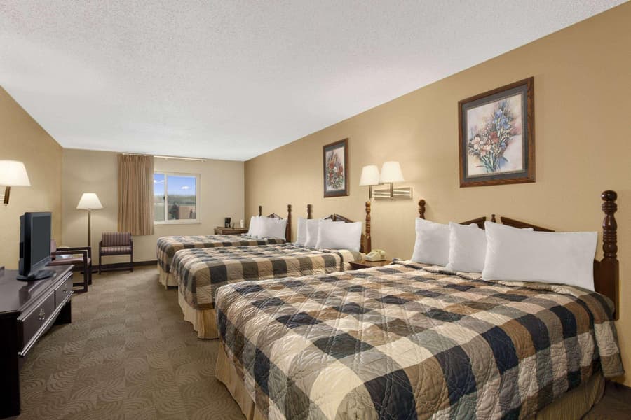 Days Inn By Wyndham Sheridan