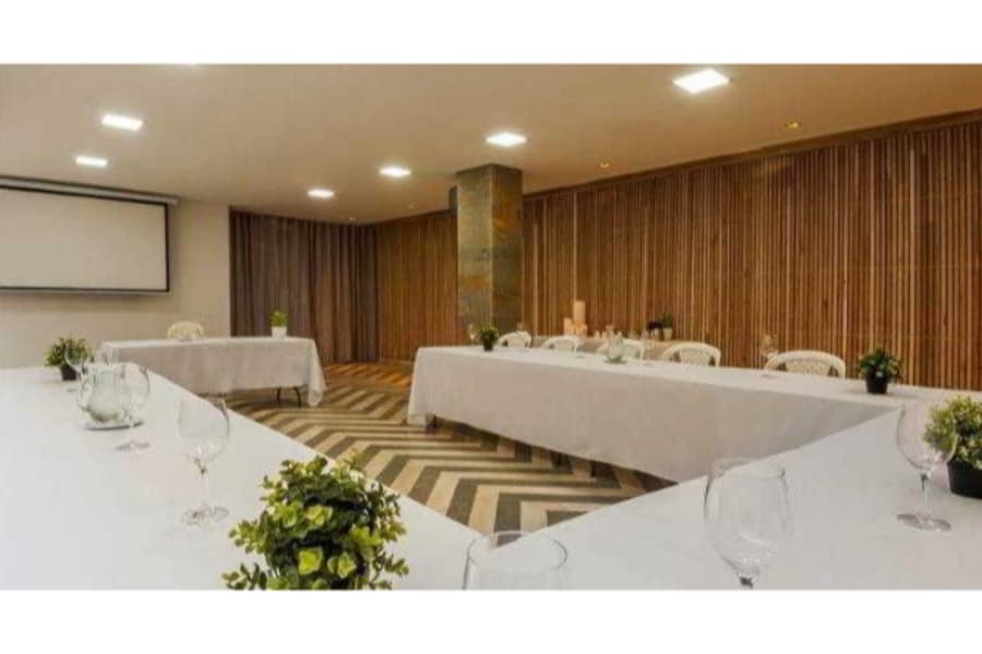 Oz Hotel