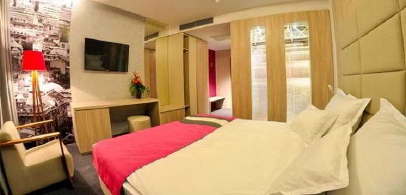 Colors Inn