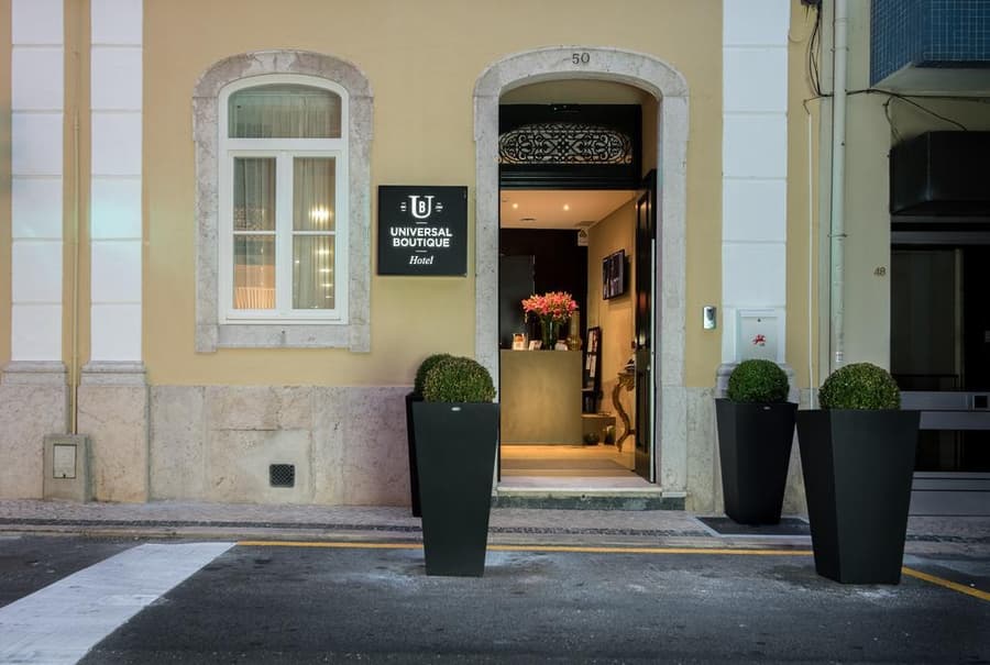 Universal Boutique Hotel