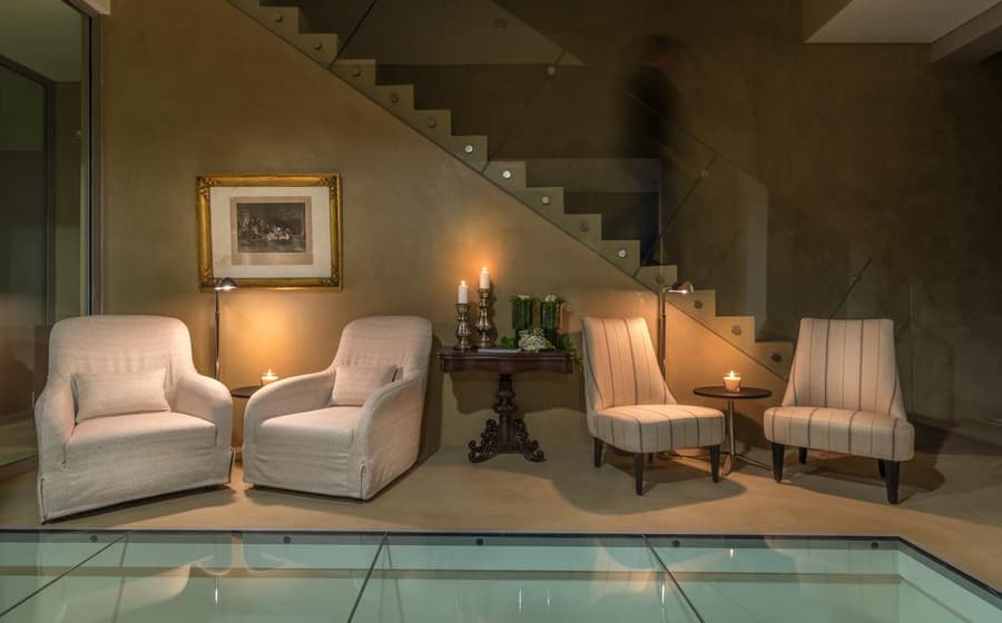 Universal Boutique Hotel