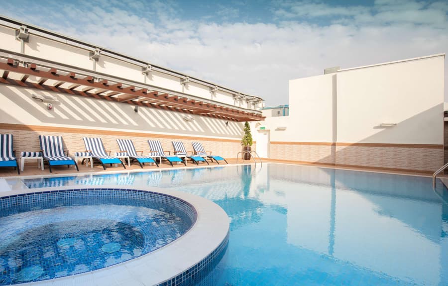 Golden Tulip Downtown Hotel