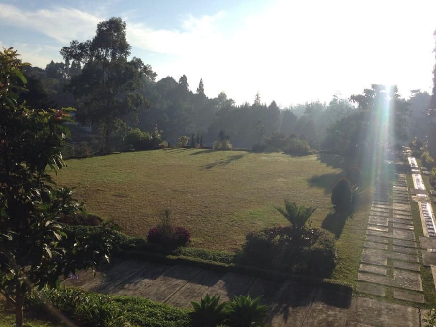 Casa Monte Rosa Hotel Ciloto Puncak
