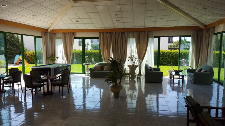 Mandalena Hotel Apts