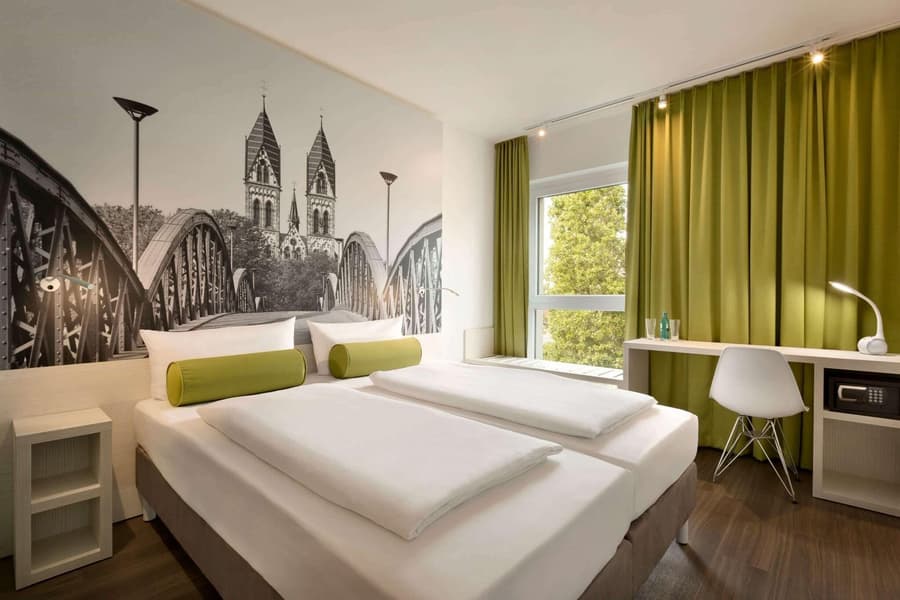 Premier Inn Freiburg City Nord Hotel