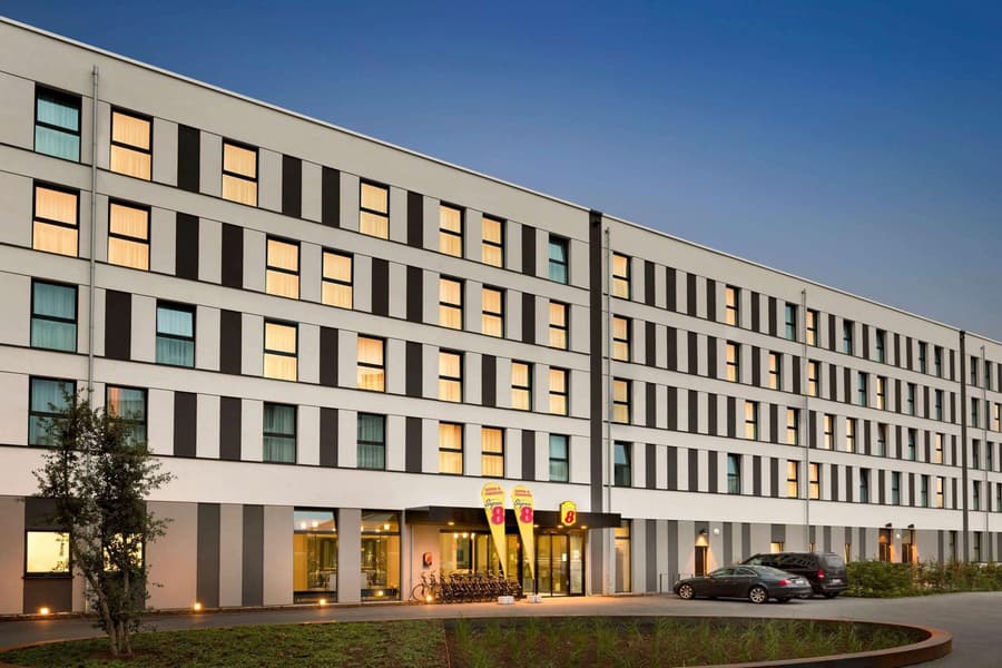 Premier Inn Freiburg City Nord Hotel