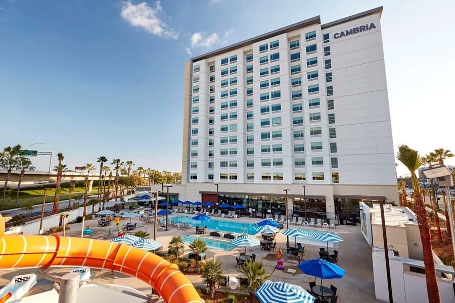 Anaheim Suites